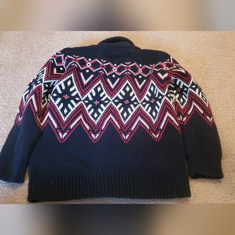 Holiday Sweater - Picture 4 of 4
